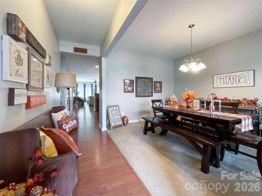 1401 Yellow Daisy Drive, Matthews, NC 28104.  MLS# CAR4424626, YatesRealty ID 51594. 