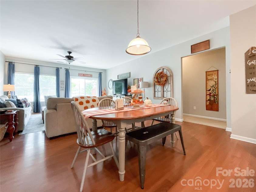 1401 Yellow Daisy Drive, Matthews, NC 28104.  MLS# CAR4424626, YatesRealty ID 51594. 