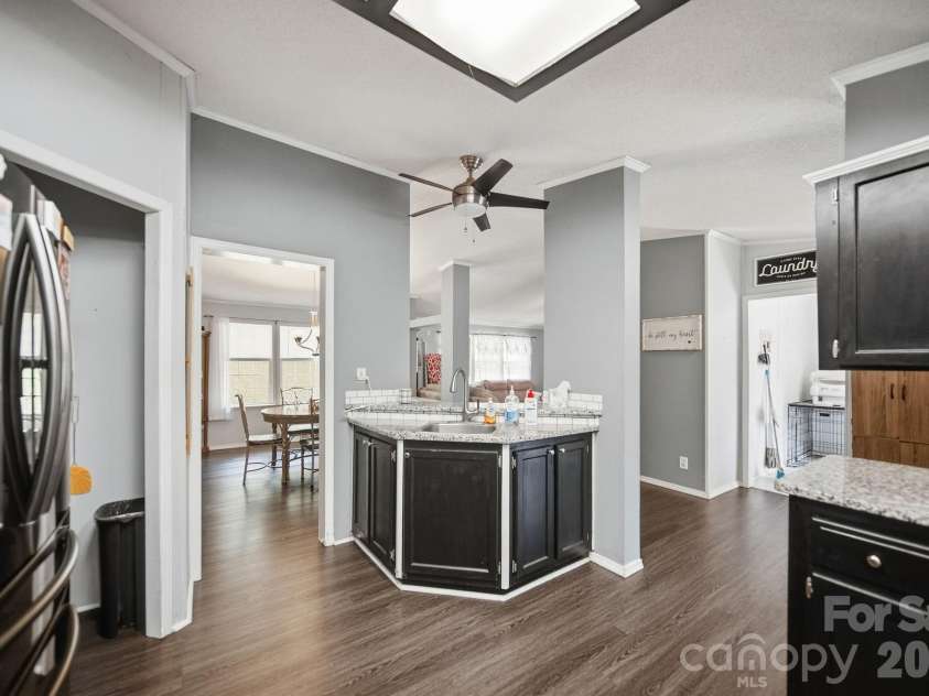 8027 Hillanby Court, Waxhaw, NC 28173.  MLS# CAR4423672, YatesRealty ID 51596. 