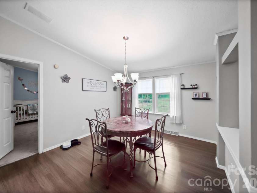 8027 Hillanby Court, Waxhaw, NC 28173.  MLS# CAR4423672, YatesRealty ID 51596. 