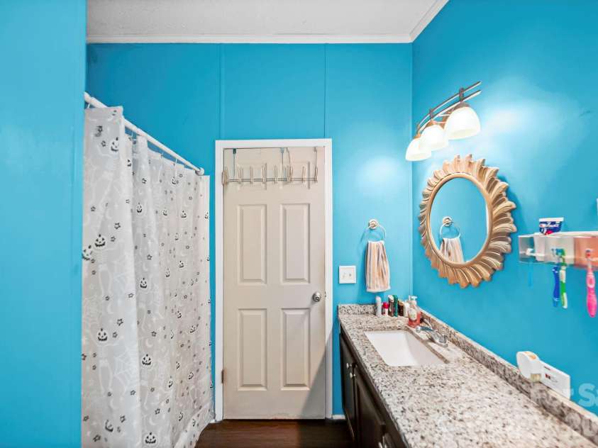 8027 Hillanby Court, Waxhaw, NC 28173.  MLS# CAR4423672, YatesRealty ID 51596. 