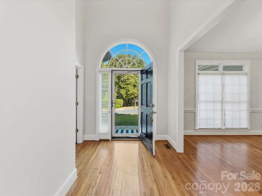 10835 Alexander Mill Drive, Charlotte, NC 28277.  MLS# CAR4423424, YatesRealty ID 51597. 