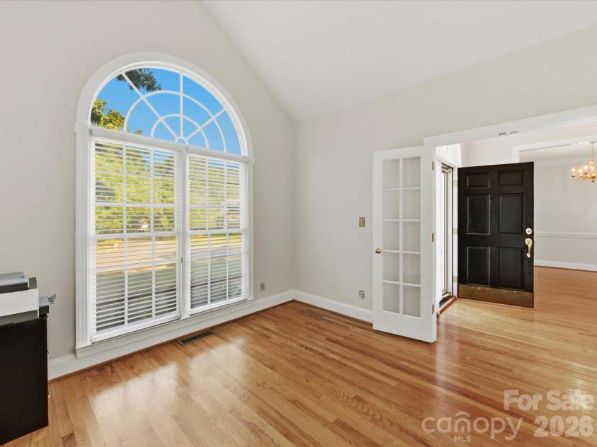 10835 Alexander Mill Drive, Charlotte, NC 28277.  MLS# CAR4423424, YatesRealty ID 51597. 
