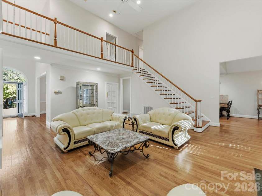 10835 Alexander Mill Drive, Charlotte, NC 28277.  MLS# CAR4423424, YatesRealty ID 51597. 