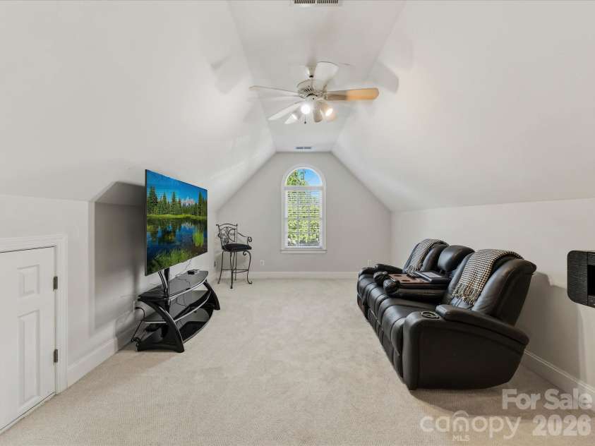 10835 Alexander Mill Drive, Charlotte, NC 28277.  MLS# CAR4423424, YatesRealty ID 51597. 