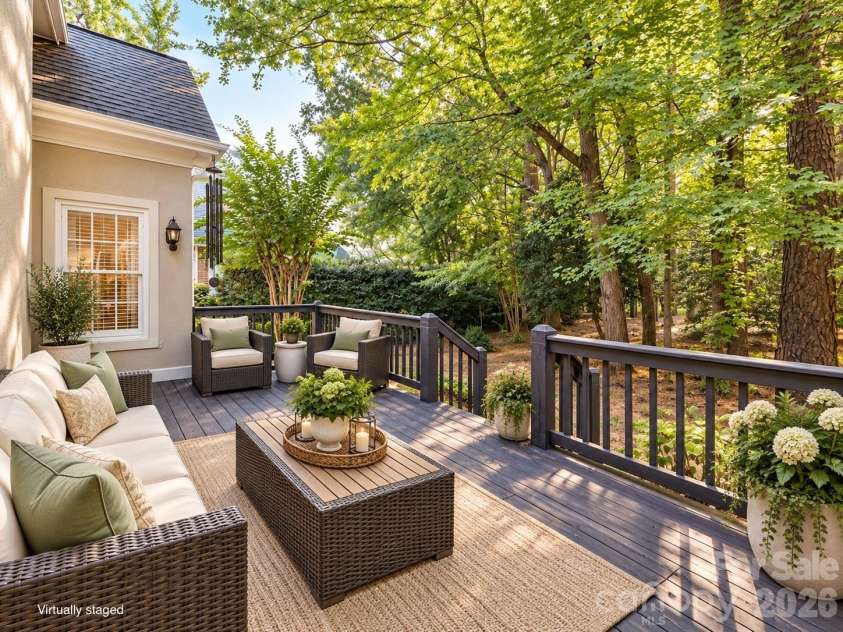 10835 Alexander Mill Drive, Charlotte, NC 28277.  MLS# CAR4423424, YatesRealty ID 51597. 