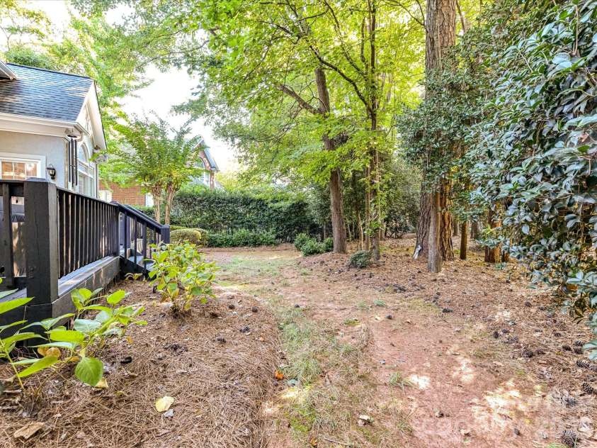 10835 Alexander Mill Drive, Charlotte, NC 28277.  MLS# CAR4423424, YatesRealty ID 51597. 