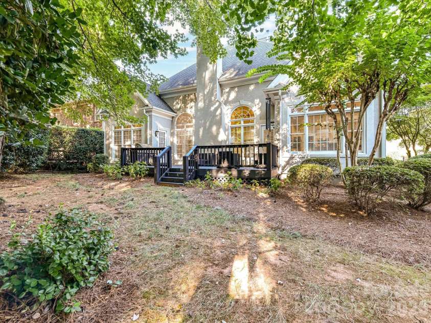 10835 Alexander Mill Drive, Charlotte, NC 28277.  MLS# CAR4423424, YatesRealty ID 51597. 