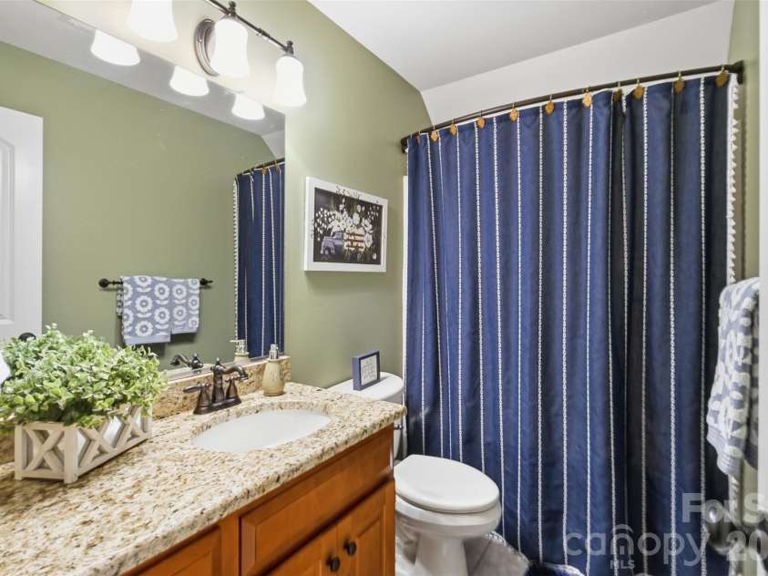 150 Saddlewood Lane, Statesville, NC 28625.  MLS# CAR4423804, YatesRealty ID 51598. 