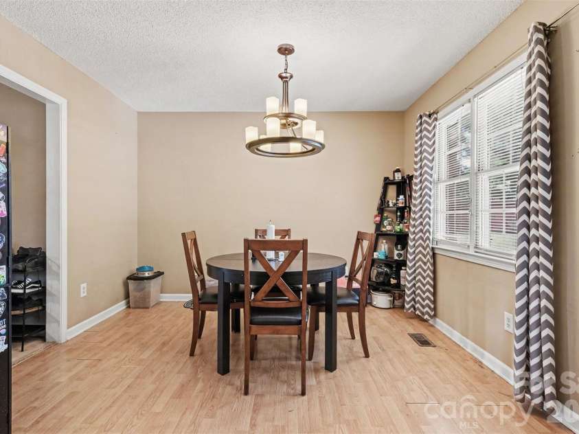 983 Farmington Court, Concord, NC 28025.  MLS# CAR4423644, YatesRealty ID 51599. 