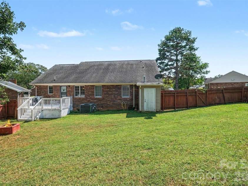 983 Farmington Court, Concord, NC 28025.  MLS# CAR4423644, YatesRealty ID 51599. Backyard