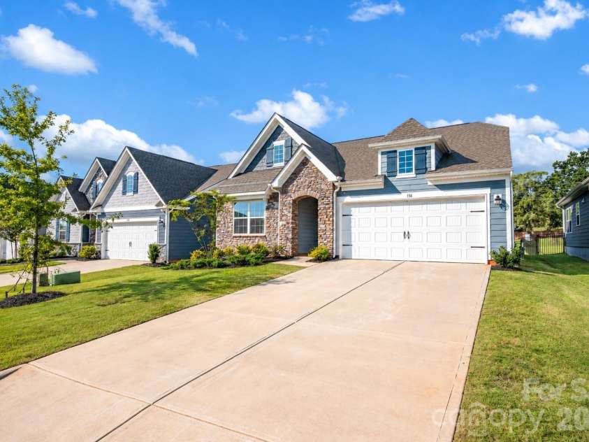 156 White Apple Way, Statesville, NC 28625.  MLS# CAR4423420, YatesRealty ID 51601. 