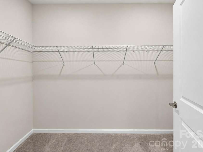 156 White Apple Way, Statesville, NC 28625.  MLS# CAR4423420, YatesRealty ID 51601. 