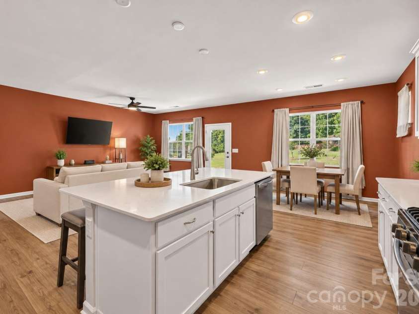 156 White Apple Way, Statesville, NC 28625.  MLS# CAR4423420, YatesRealty ID 51601. Virtually staged