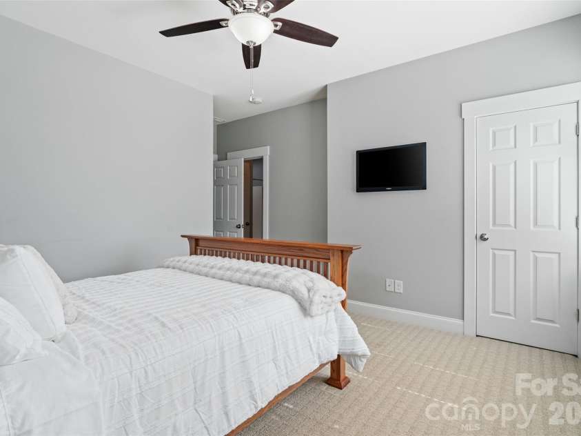 543 Jones Mill Lane, Rock Hill, SC 29730.  MLS# CAR4423432, YatesRealty ID 51603. 