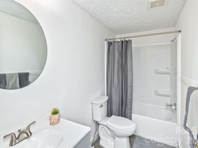 13 Cattail Drive, Sylva, NC 28779.  MLS# CAR4423552, YatesRealty ID 51604. Full bath for bedrooms 2 and 3