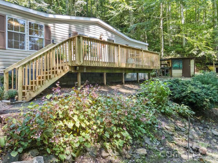 13 Cattail Drive, Sylva, NC 28779.  MLS# CAR4423552, YatesRealty ID 51604. NEW Front Deck!