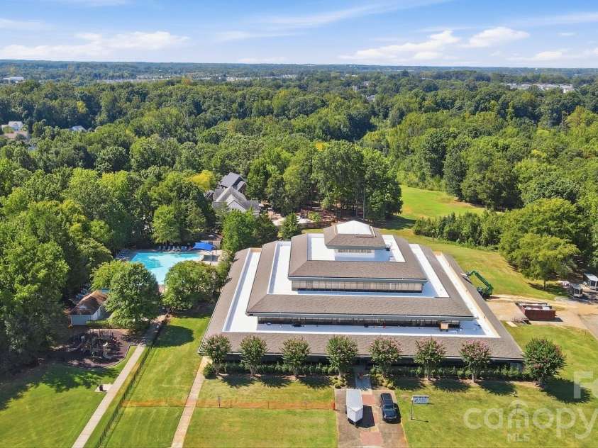 2606 Grantham Place Drive, Fort Mill, SC 29715.  MLS# CAR4423655, YatesRealty ID 51605. 