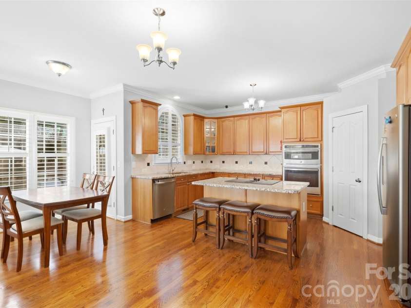 14923 Hawick Manor Lane, Pineville, NC 28134.  MLS# CAR4422293, YatesRealty ID 51609. 