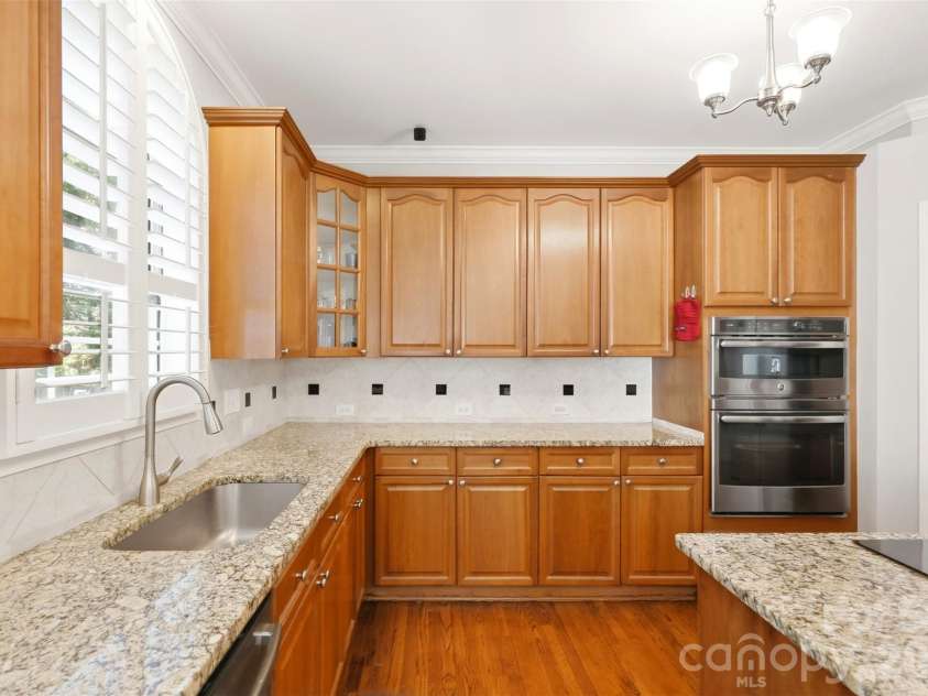 14923 Hawick Manor Lane, Pineville, NC 28134.  MLS# CAR4422293, YatesRealty ID 51609. 