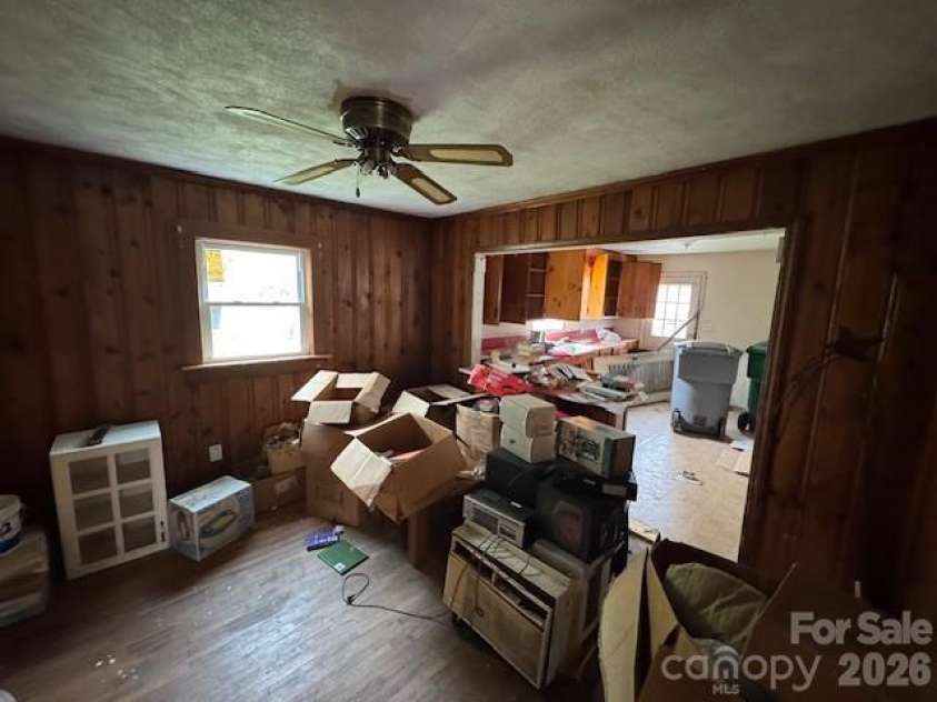 408 Clark Boulevard, Charlotte, NC 28262.  MLS# CAR4360135, YatesRealty ID 5161. 