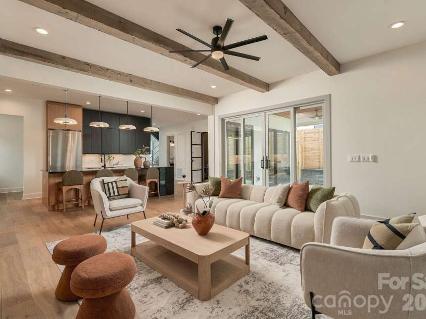 846 Belmont Avenue, Charlotte, NC 28205.  MLS# CAR4422854, YatesRealty ID 51612. 