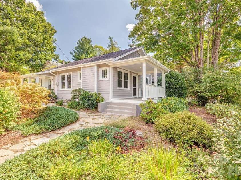 11 Temple Avenue, Asheville, NC 28804.  MLS# CAR4421842, YatesRealty ID 51613. Stonework, pathways, and mature gardens