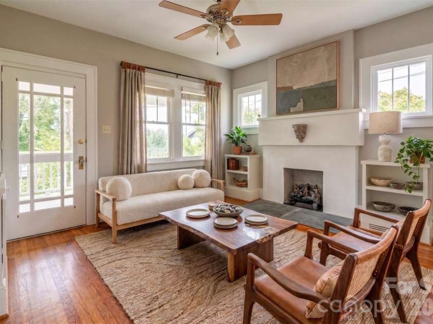 11 Temple Avenue, Asheville, NC 28804.  MLS# CAR4421842, YatesRealty ID 51613. Virtually staged