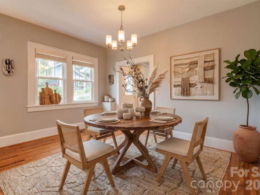 11 Temple Avenue, Asheville, NC 28804.  MLS# CAR4421842, YatesRealty ID 51613. Virtually staged