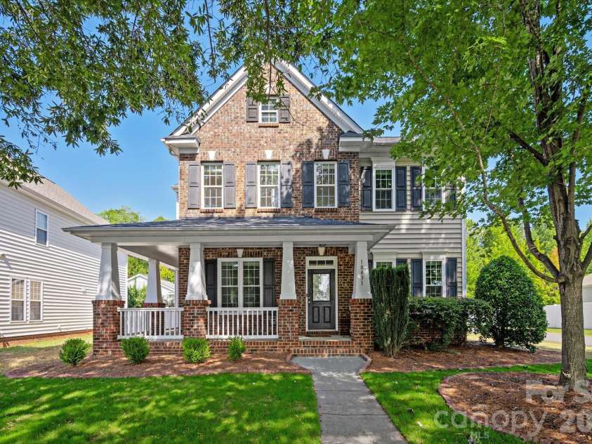 10431 Alvarado Way, Charlotte, NC 28277.  MLS# CAR4421425, YatesRealty ID 51614. 