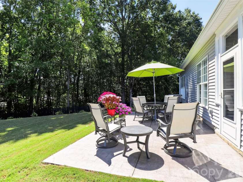 9247 Elrose Place, Charlotte, NC 28277.  MLS# CAR4424093, YatesRealty ID 51617. Patio