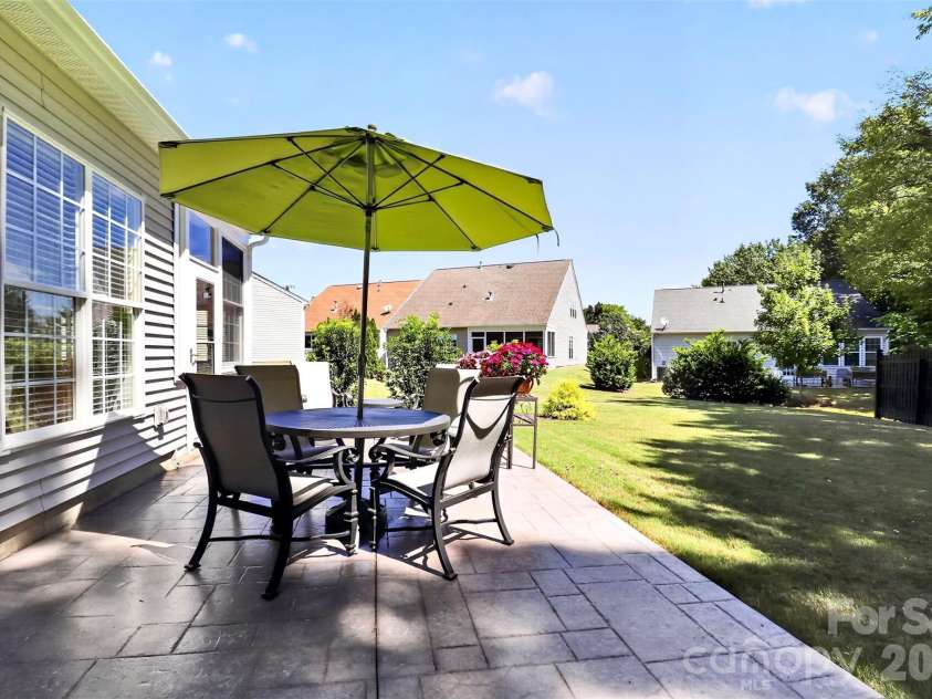 9247 Elrose Place, Charlotte, NC 28277.  MLS# CAR4424093, YatesRealty ID 51617. Patio