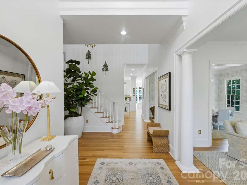 2606 Sheffield Crescent Court, Charlotte, NC 28226.  MLS# CAR4422877, YatesRealty ID 51618. 