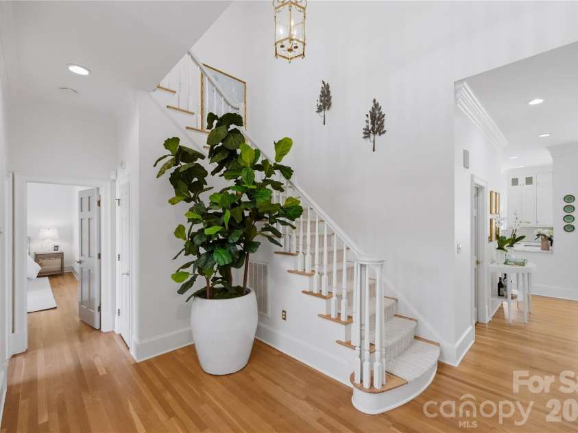 2606 Sheffield Crescent Court, Charlotte, NC 28226.  MLS# CAR4422877, YatesRealty ID 51618. 