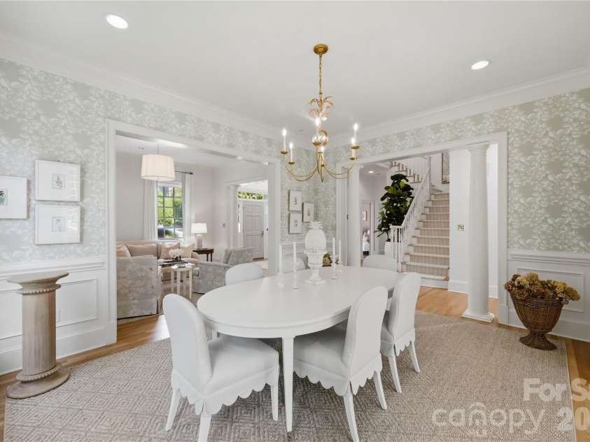 2606 Sheffield Crescent Court, Charlotte, NC 28226.  MLS# CAR4422877, YatesRealty ID 51618. 