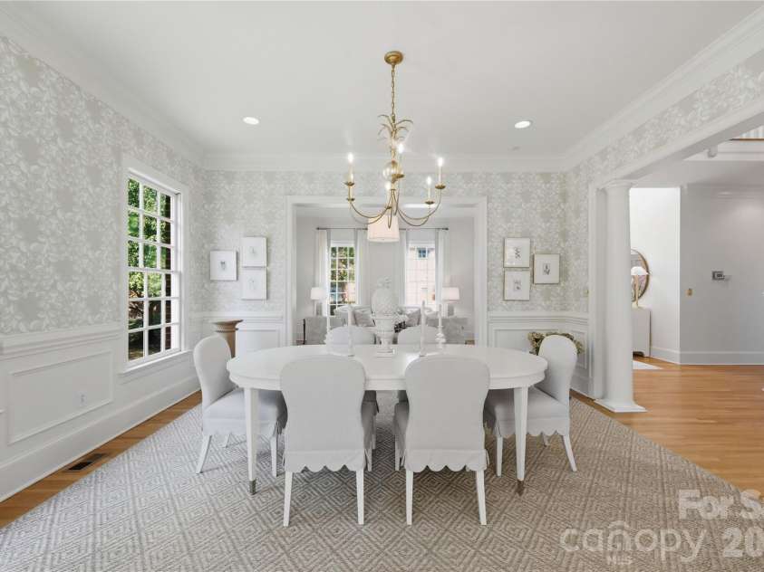 2606 Sheffield Crescent Court, Charlotte, NC 28226.  MLS# CAR4422877, YatesRealty ID 51618. 