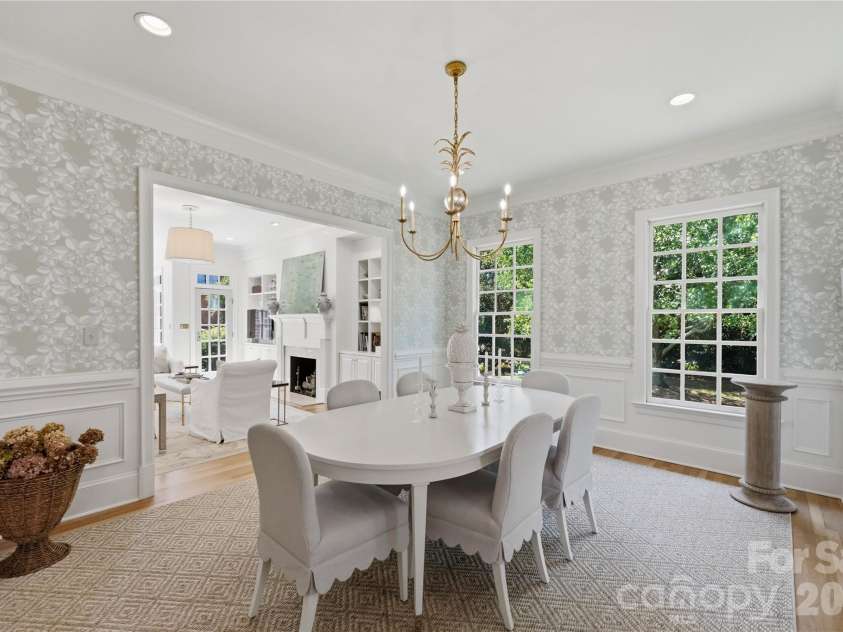 2606 Sheffield Crescent Court, Charlotte, NC 28226.  MLS# CAR4422877, YatesRealty ID 51618. 