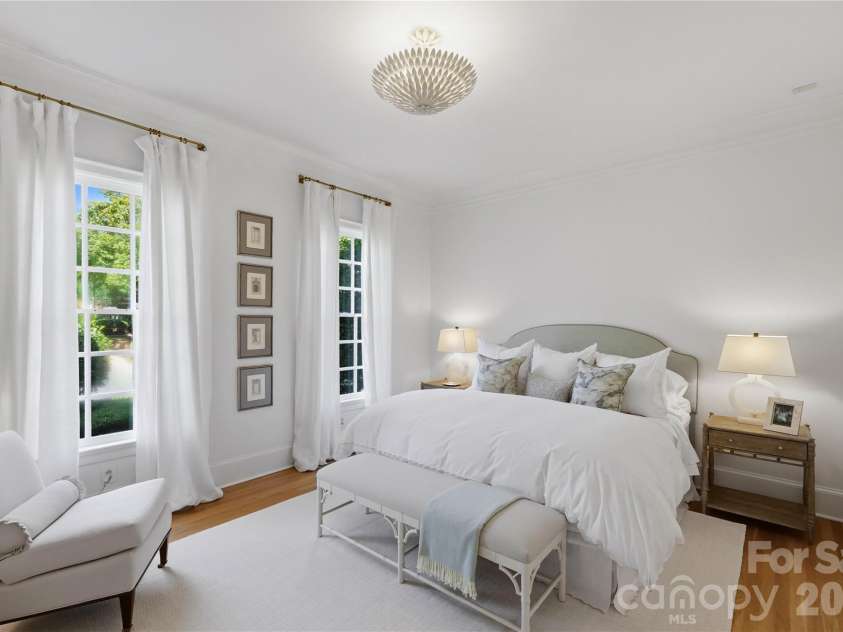 2606 Sheffield Crescent Court, Charlotte, NC 28226.  MLS# CAR4422877, YatesRealty ID 51618. 