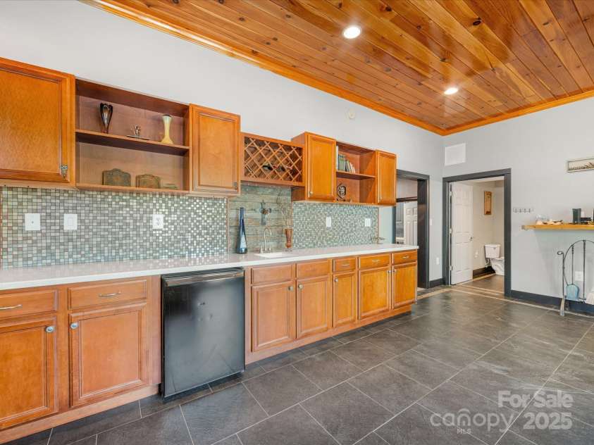 1395 Roundstone Road, Sherrills Ford, NC 28673.  MLS# CAR4243971, YatesRealty ID 5162. 