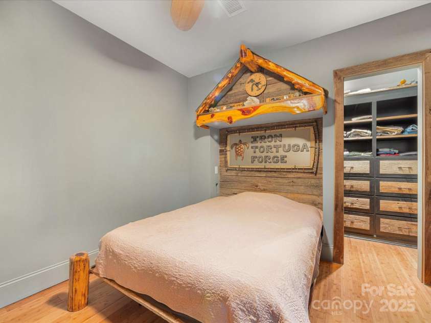 1395 Roundstone Road, Sherrills Ford, NC 28673.  MLS# CAR4243971, YatesRealty ID 5162. 