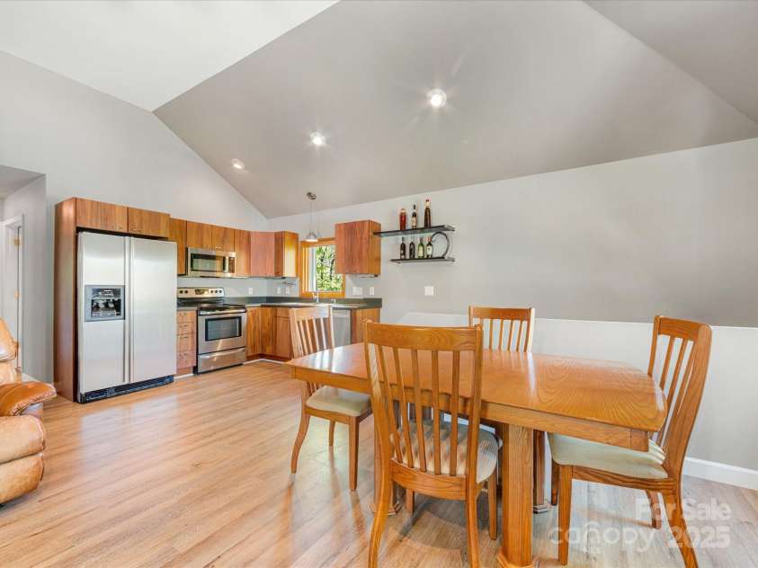 1395 Roundstone Road, Sherrills Ford, NC 28673.  MLS# CAR4243971, YatesRealty ID 5162. 