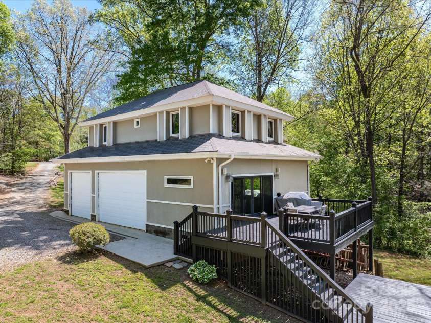 1395 Roundstone Road, Sherrills Ford, NC 28673.  MLS# CAR4243971, YatesRealty ID 5162. Oversized garage doors: 10' x 10' and 10' x 16'
