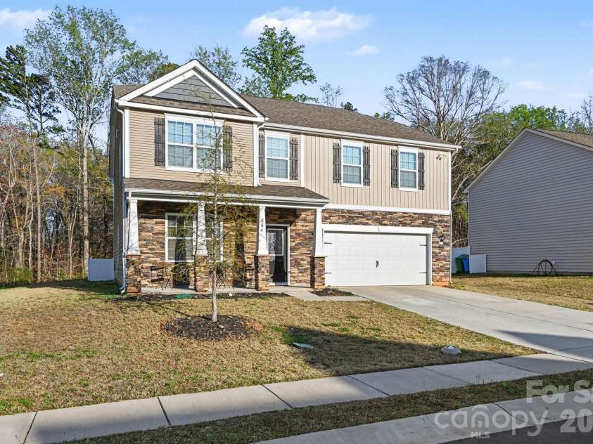 664 Saddlebred Lane, Locust, NC 28097.  MLS# CAR4360110, YatesRealty ID 5162. 
