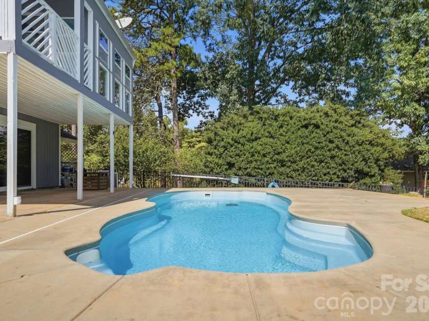 3022 Point Clear Drive, Tega Cay, SC 29708.  MLS# CAR4423199, YatesRealty ID 51620. 