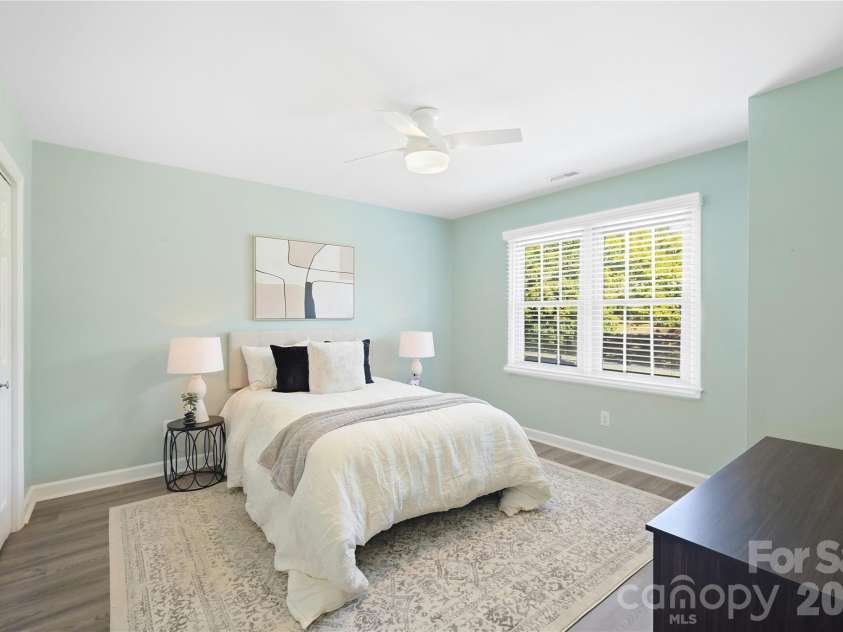 6816 Dumbarton Drive, Charlotte, NC 28210.  MLS# CAR4423174, YatesRealty ID 51621. Secondary Bedroom #2