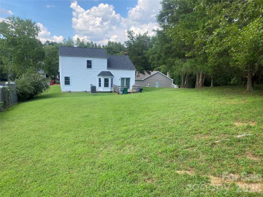 11101 Deerpath Court, Charlotte, NC 28262.  MLS# CAR4420188, YatesRealty ID 51623. 