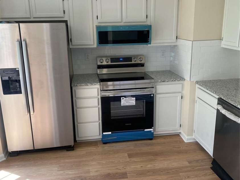 11101 Deerpath Court, Charlotte, NC 28262.  MLS# CAR4420188, YatesRealty ID 51623. 