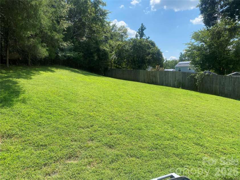 11101 Deerpath Court, Charlotte, NC 28262.  MLS# CAR4420188, YatesRealty ID 51623. 