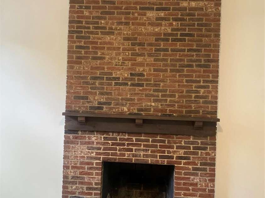 11101 Deerpath Court, Charlotte, NC 28262.  MLS# CAR4420188, YatesRealty ID 51623. Brick Accent Wall