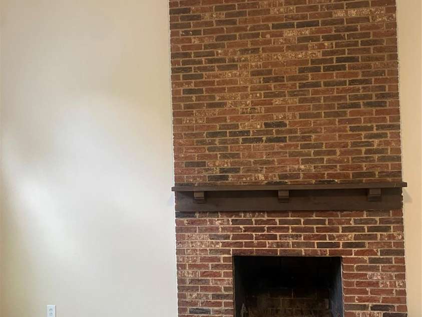 11101 Deerpath Court, Charlotte, NC 28262.  MLS# CAR4420188, YatesRealty ID 51623. Wood Burning Fireplace